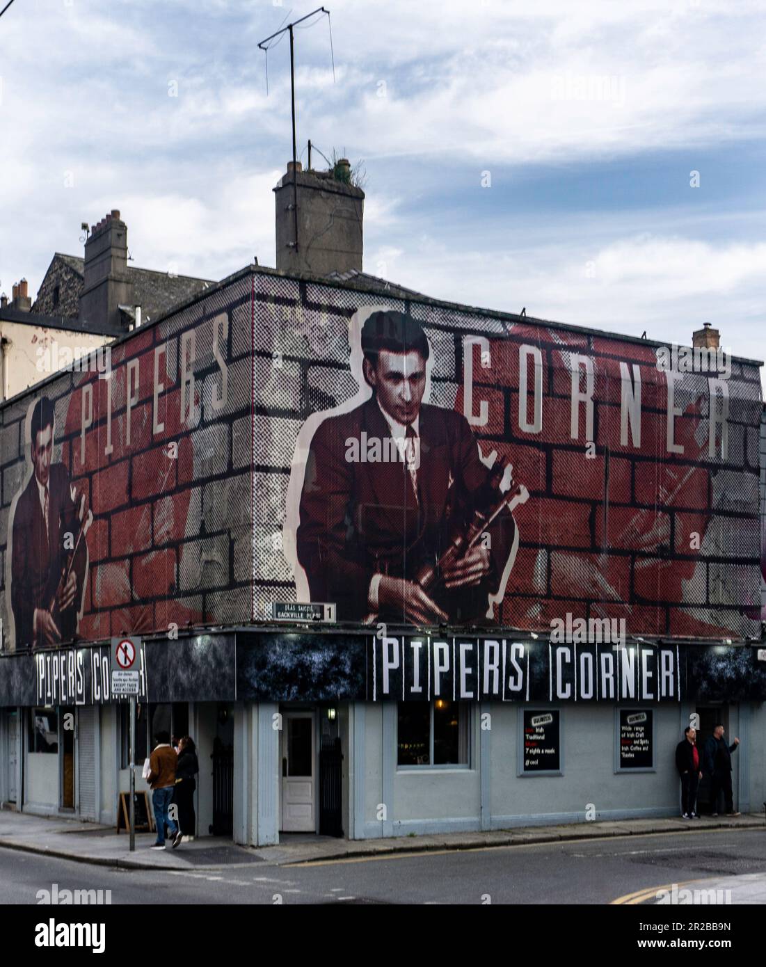 Pipers Corner pub irlandais de musique traditionnelle sur Marlborough Street, Dublin, Irlande. Banque D'Images