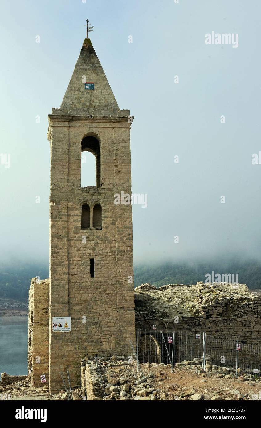 Eglise de Sant Romà de Sau située dans la région de la province d'Osona de Barcelone, Catalogne, Espagne Banque D'Images