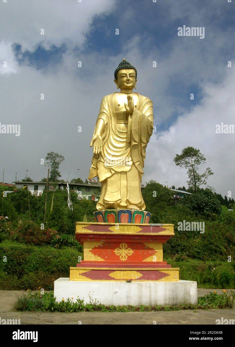 Statue de Bouddha doré couleur Banque D'Images