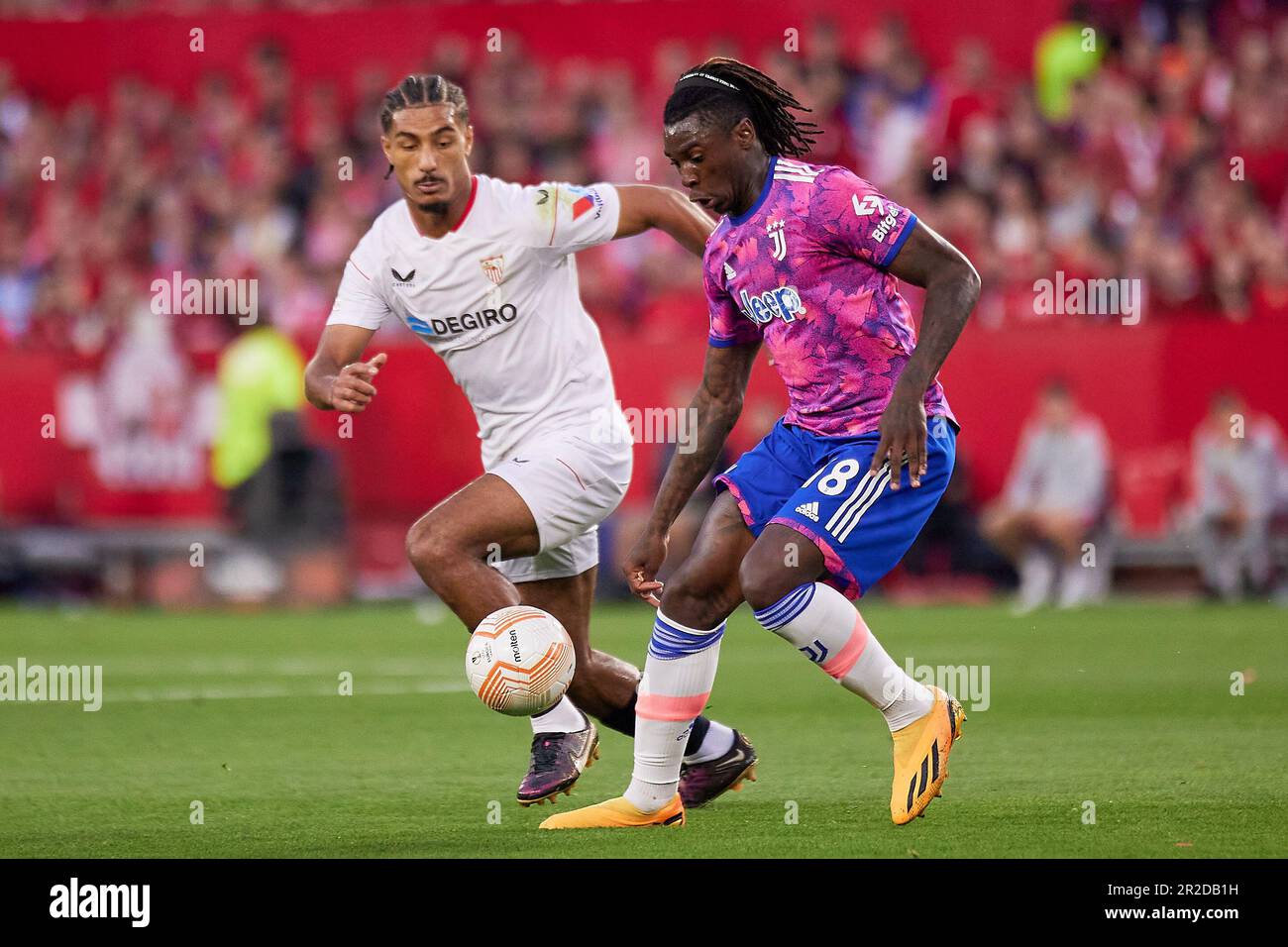 Séville, Espagne. 18th mai 2023. Moise Kean (18) de Juventus vu lors du match de l'UEFA Europa League entre le FC Séville et la Juventus à l'Estadio Ramon Sanchez Pizjuan à Séville. (Crédit photo : Gonzales photo/Alamy Live News Banque D'Images