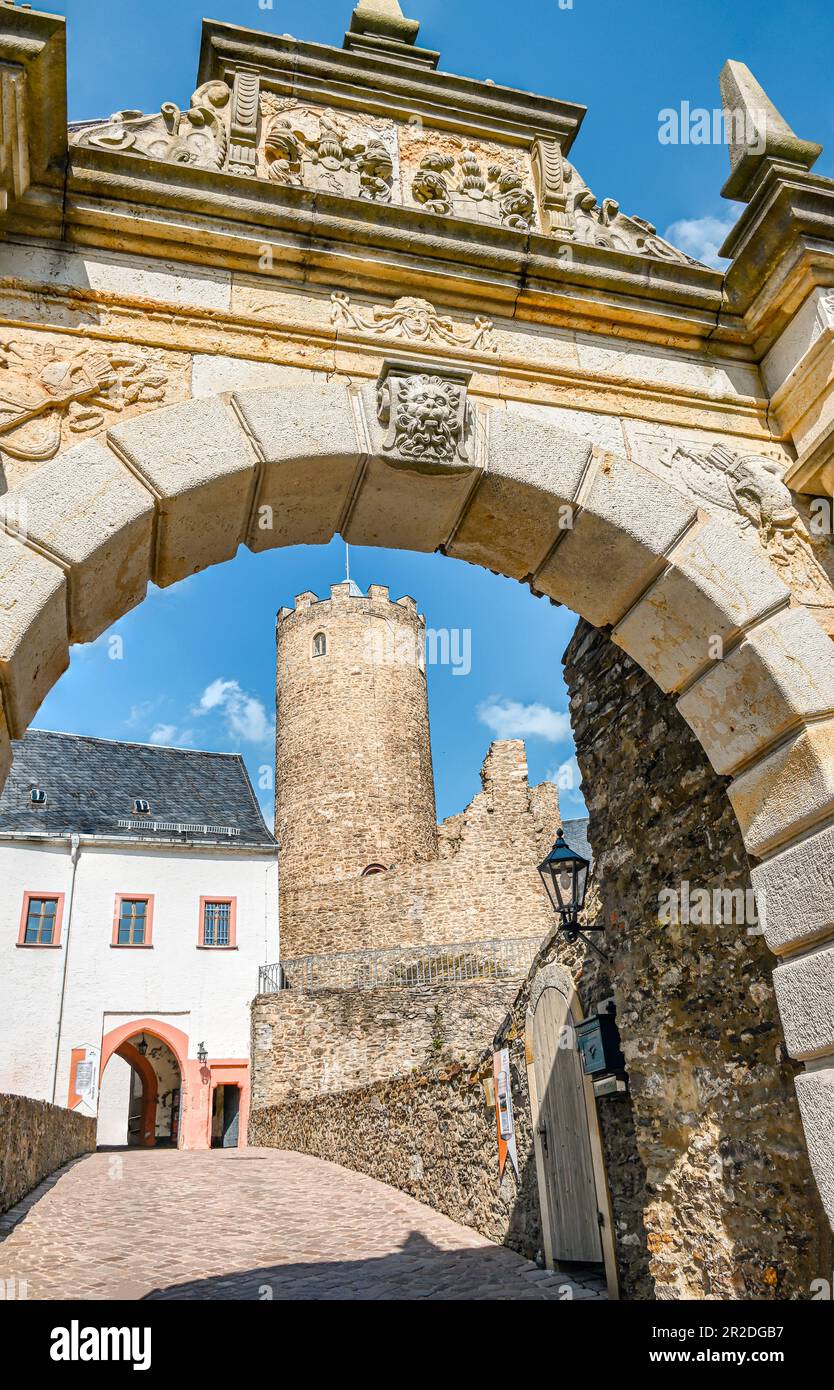 Porte d'entrée du château de Scharfenstein, Saxe, Allemagne Banque D'Images