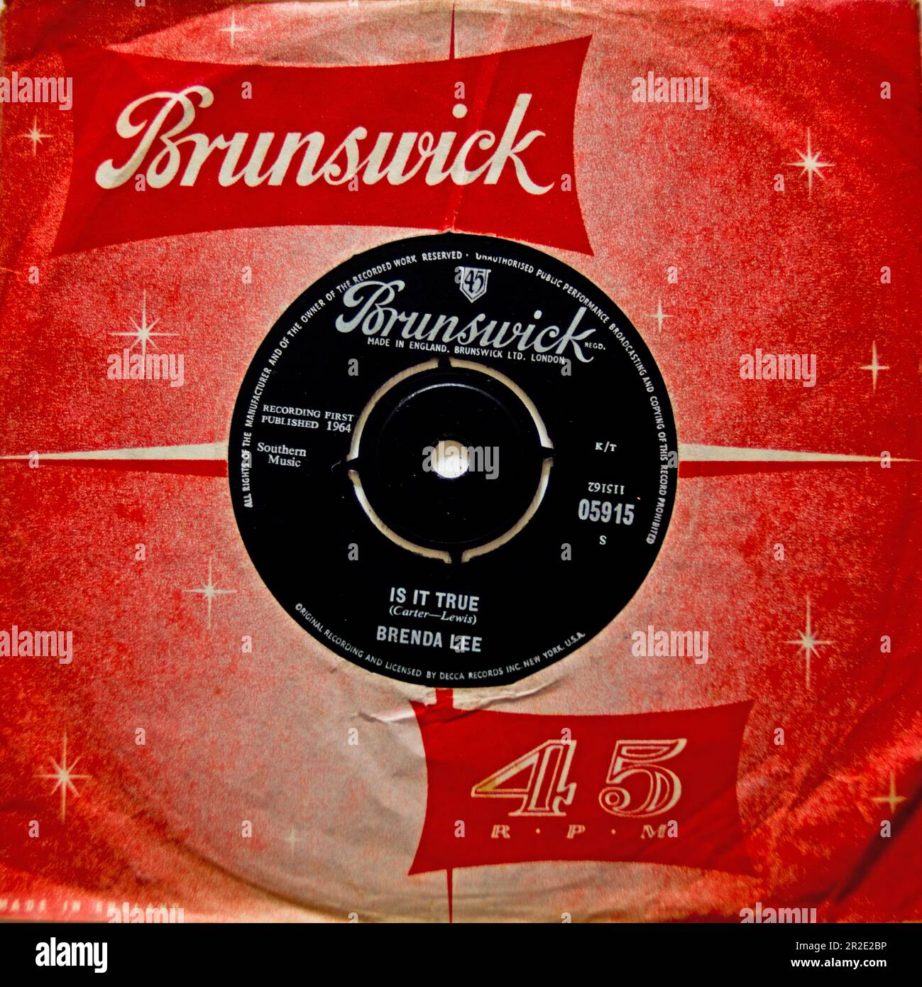 Brenda Lee est vrai 7inch single, Jimmy page jouant de la guitare en session musicien Days, Brunswick Records Banque D'Images