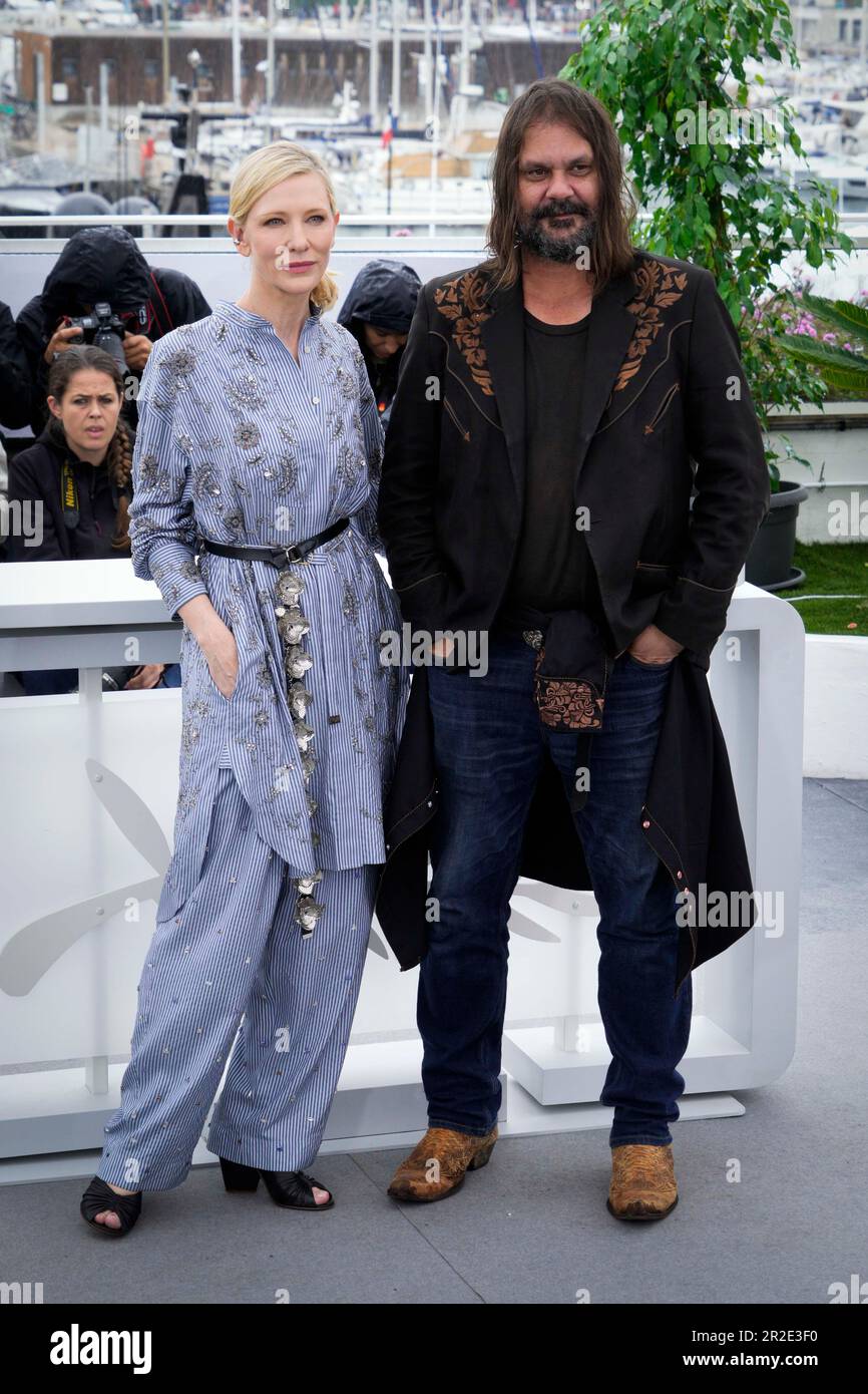 Cannes, France. 19th mai 2023. Cate Blanchett et le directeur Warwick Thornton assistent à la séance de photocall « le nouveau garçon » lors du festival annuel de Cannes 76th au Palais des Festivals sur 19 mai 2023 à Cannes, en France. (Photo de Daniele Cifala/NurPhoto) Credit: NurPhoto SRL/Alay Live News Banque D'Images