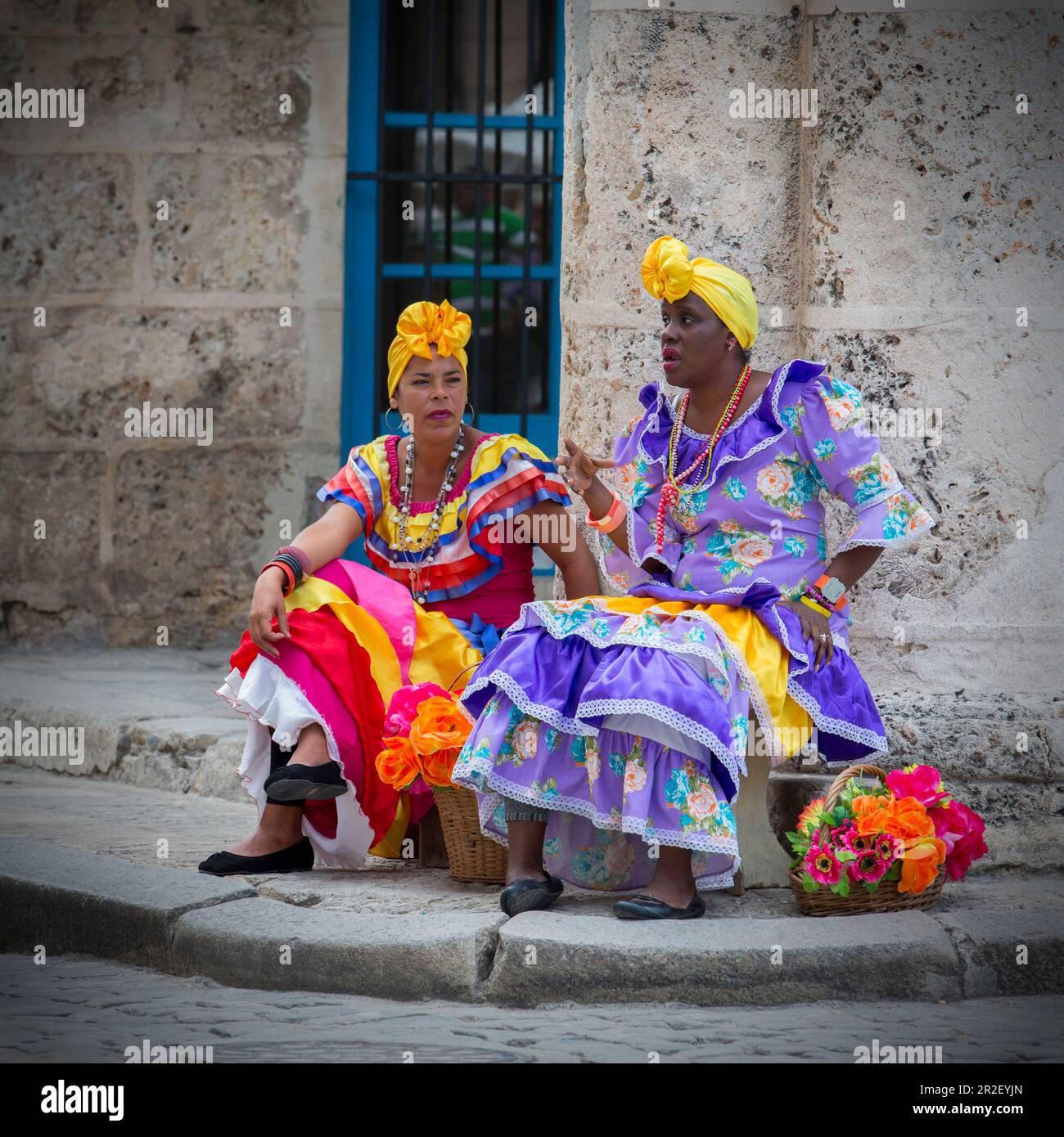 Femmes cubaines vêlées traditionnelles, la Havane, Cuba Banque D'Images