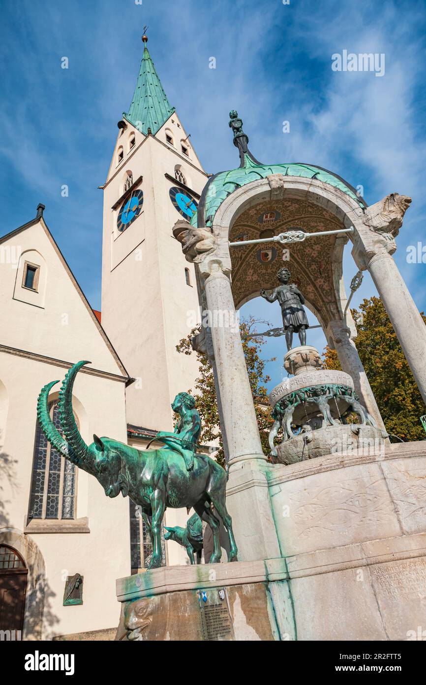 St. Mang Fountain on St. Mang Square à Kempten, Bavière, Allemagne Banque D'Images