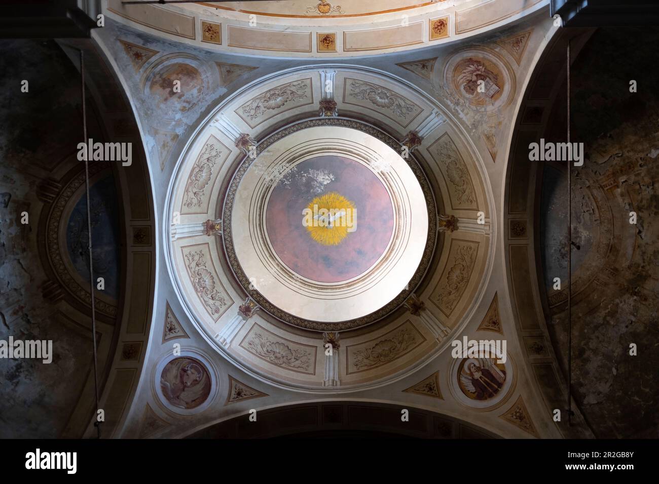 Photo intérieure d'une petite chapelle de Casalmaggiore, province de Cremona, Italie, Europe Banque D'Images