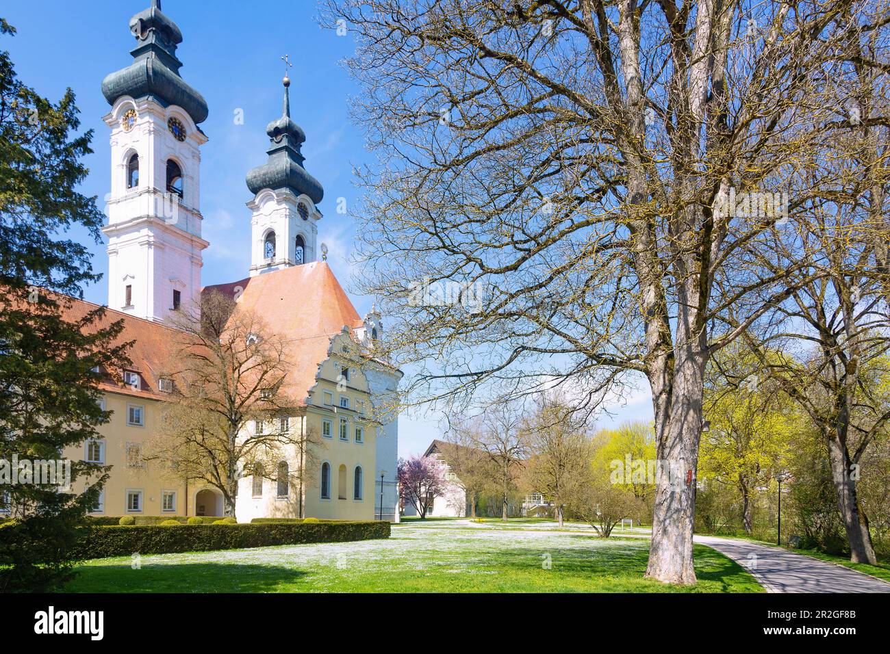 Doubles plis; ancien monastère bénédictin et ancien couvent de notre-Dame, église monastère, dans le Jura souabe, Bade-Wurtemberg, Allemagne Banque D'Images