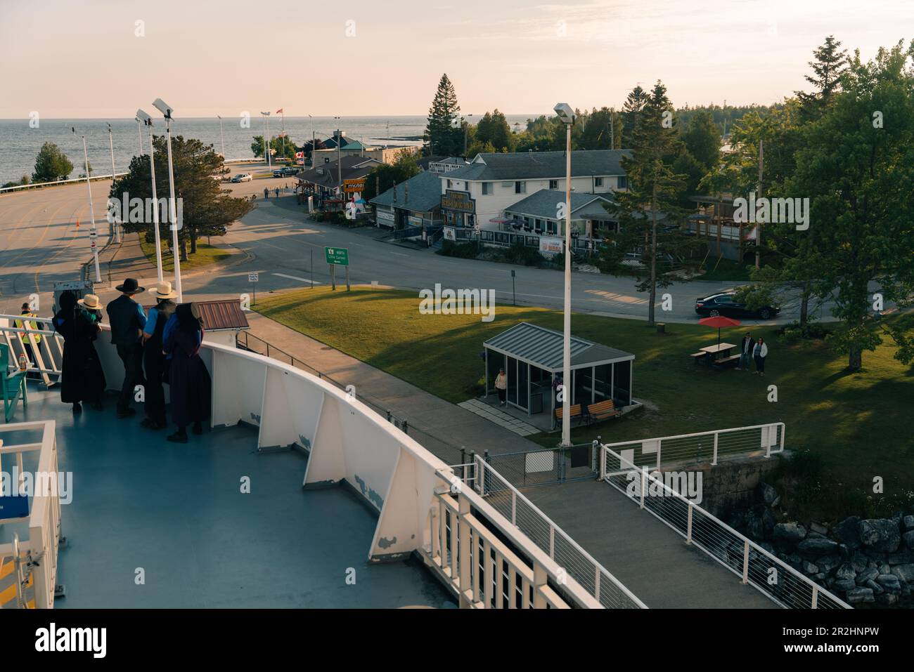 South Baymouth, on, Canada-juillet 2022 -le traversier Chi-Cheemaun arrive à South Baymouth depuis Tobermory. Photo de haute qualité Banque D'Images
