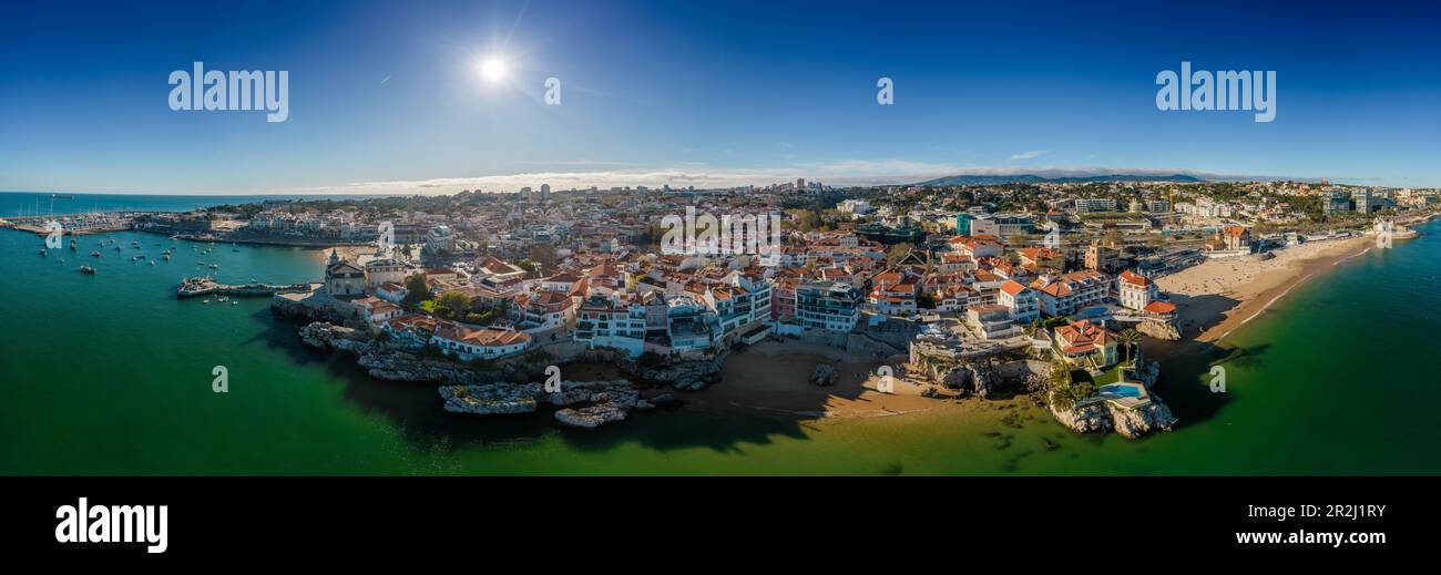 Vue panoramique de Cascais, sur la Côte d'Azur portugaise, région connue sous le nom de Côte verte Banque D'Images