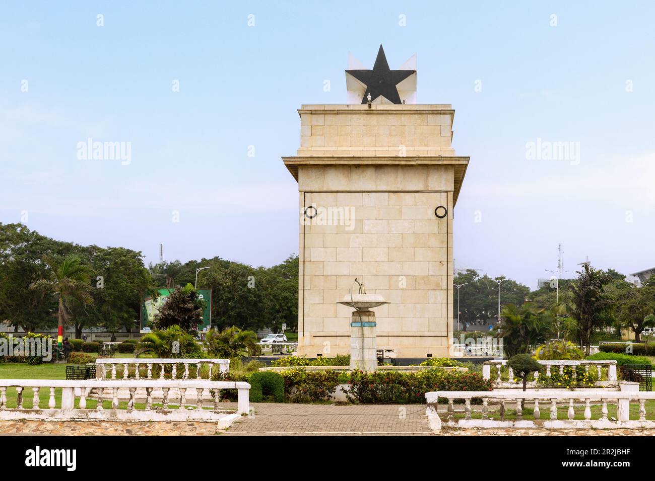 Black Star Square avec Independence Arch à Accra, dans la région du Grand Accra, dans le sud du Ghana, en Afrique de l'Ouest Banque D'Images