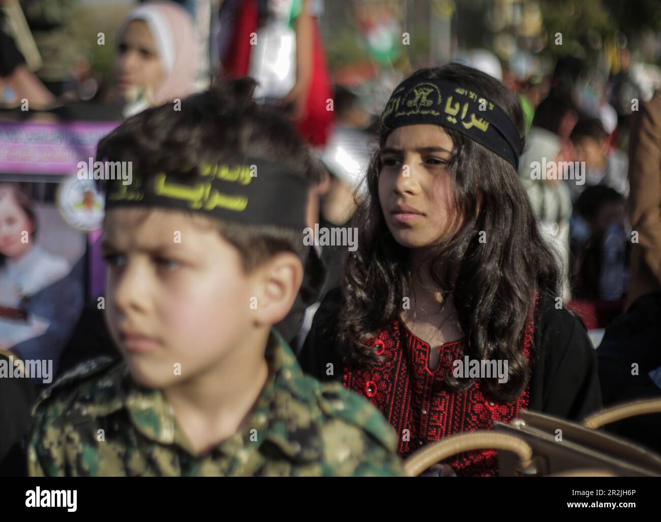 Gaza, Palestine. 19th mai 2023. De jeunes partisans du Jihad islamique participent à un rassemblement pour commémorer les commandants et les agents du groupe tués par Israël dans le récent conflit transfrontalier, dans la ville de Gaza. (Photo de Mahmoud Issa/SOPA Images/Sipa USA) crédit: SIPA USA/Alay Live News Banque D'Images