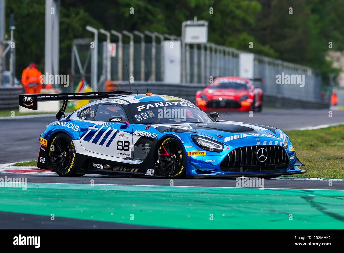 Mercedes-AMG GT3 Team Akkodis ASP Team de Timur Boguslavskiy, Raffaele Mmarciello et Jules Gounon conduit pendant le Fanatec GT World Challenge Europe Monza à Autodromo Nazionale Monza à Monza. Banque D'Images