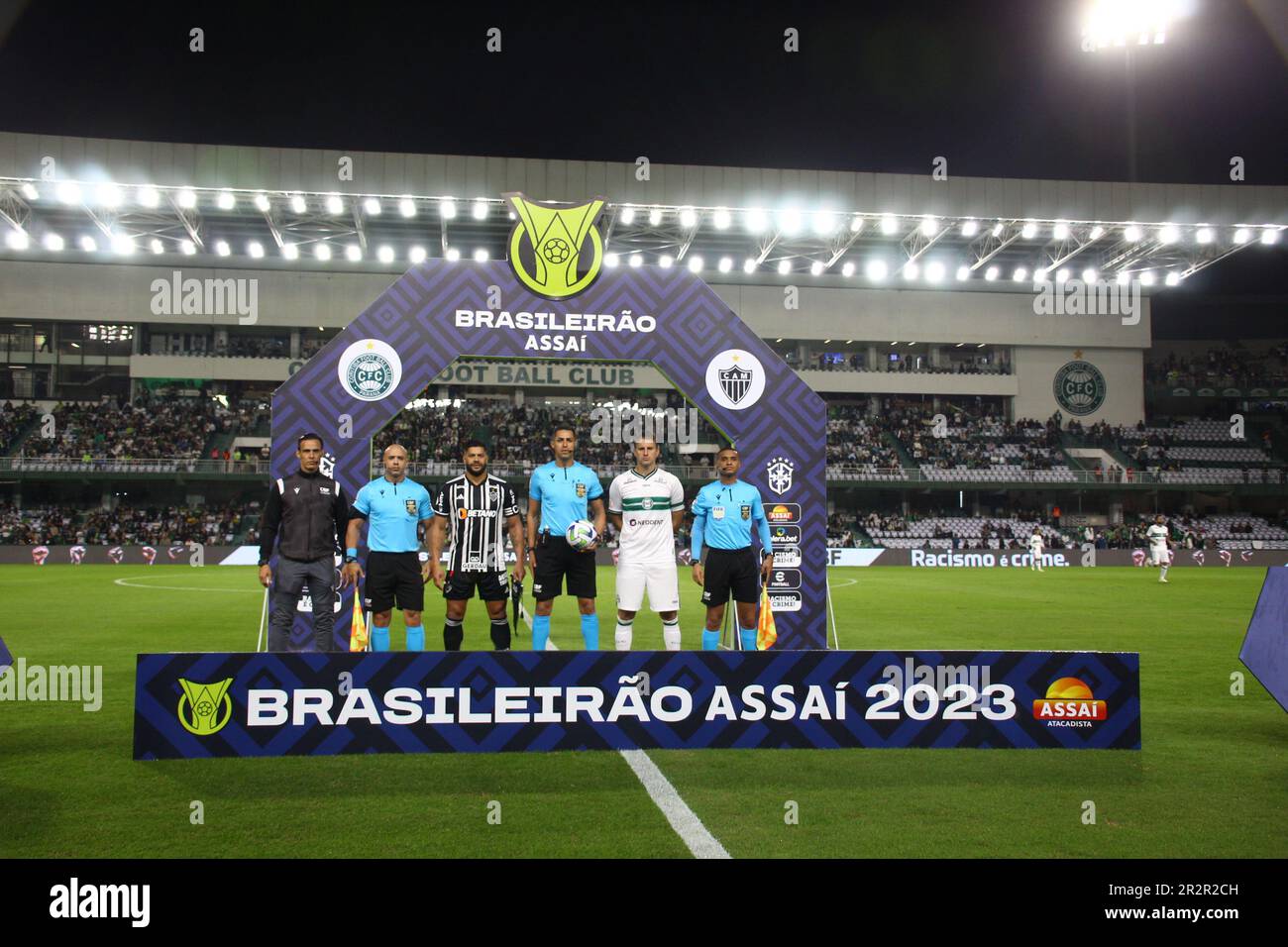 Curitiba, Parana, Brésil. 20th mai 2023. (SPO) Championnat brésilien de football: Coritiba vs Atletico MG. 20 mai 2023, Curitiba, Parana, Brésil: Match de football entre Coritiba et Atletico MG valable pour la manche 7th du Championnat brésilien de football 2023, à l'Estadio Couto Pereira à Curitiba. Atletico MG a gagné 2-1. Credit: Edson de Souza/Thenews2 (Credit image: © Edson de Souza/TheNEWS2 via ZUMA Press Wire) USAGE ÉDITORIAL SEULEMENT! Non destiné À un usage commercial ! Banque D'Images