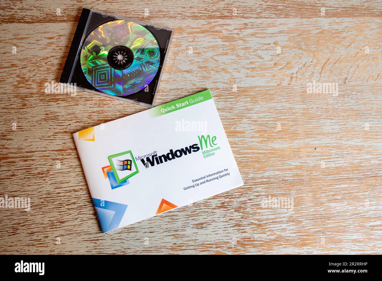 Disque et livret pour Microsoft Windows ME Millennium Edition Banque D'Images