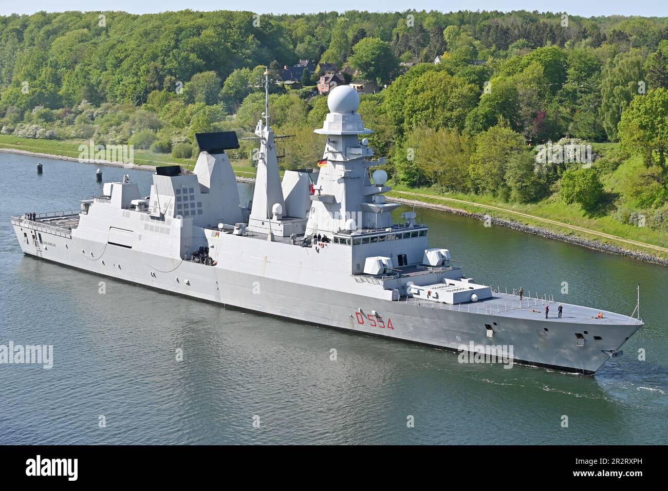 Le destroyer DE la Marine italienne CAIO DUILIO au canal de Kiel en direction de la mer baltique / BALTOPS 2023 Banque D'Images