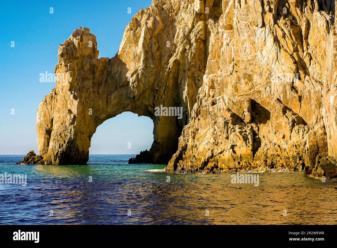 Cabo Arch (Land's End) est situé à l'extrémité sud de Cabo San Lucas Banque D'Images
