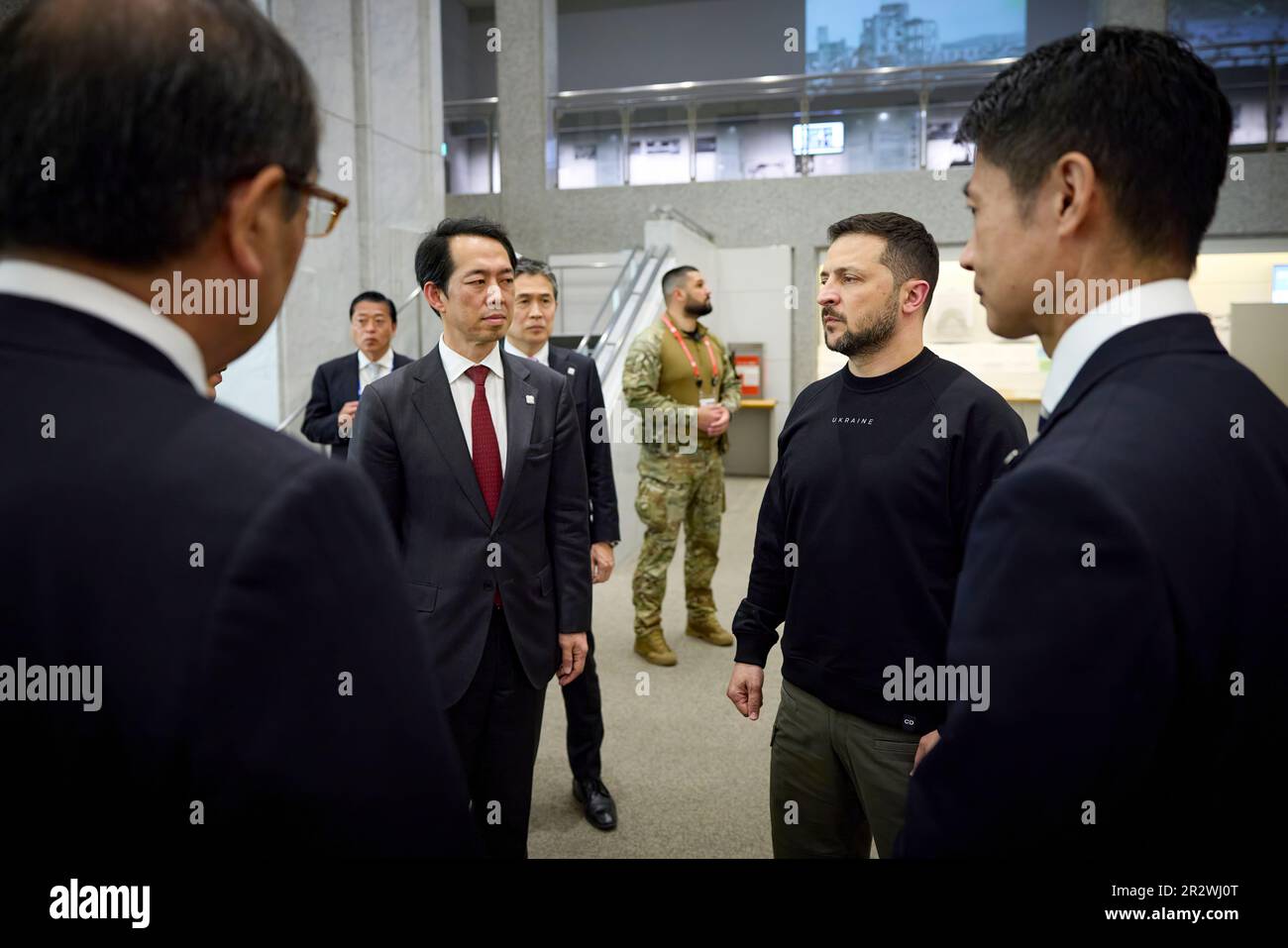 Ukraine le président Zelinsky rencontre G7 dirigeants mondiaux et appelle au soutien et à l'aide militaire dans la guerre de son pays avec Poutine et la Russie. Banque D'Images