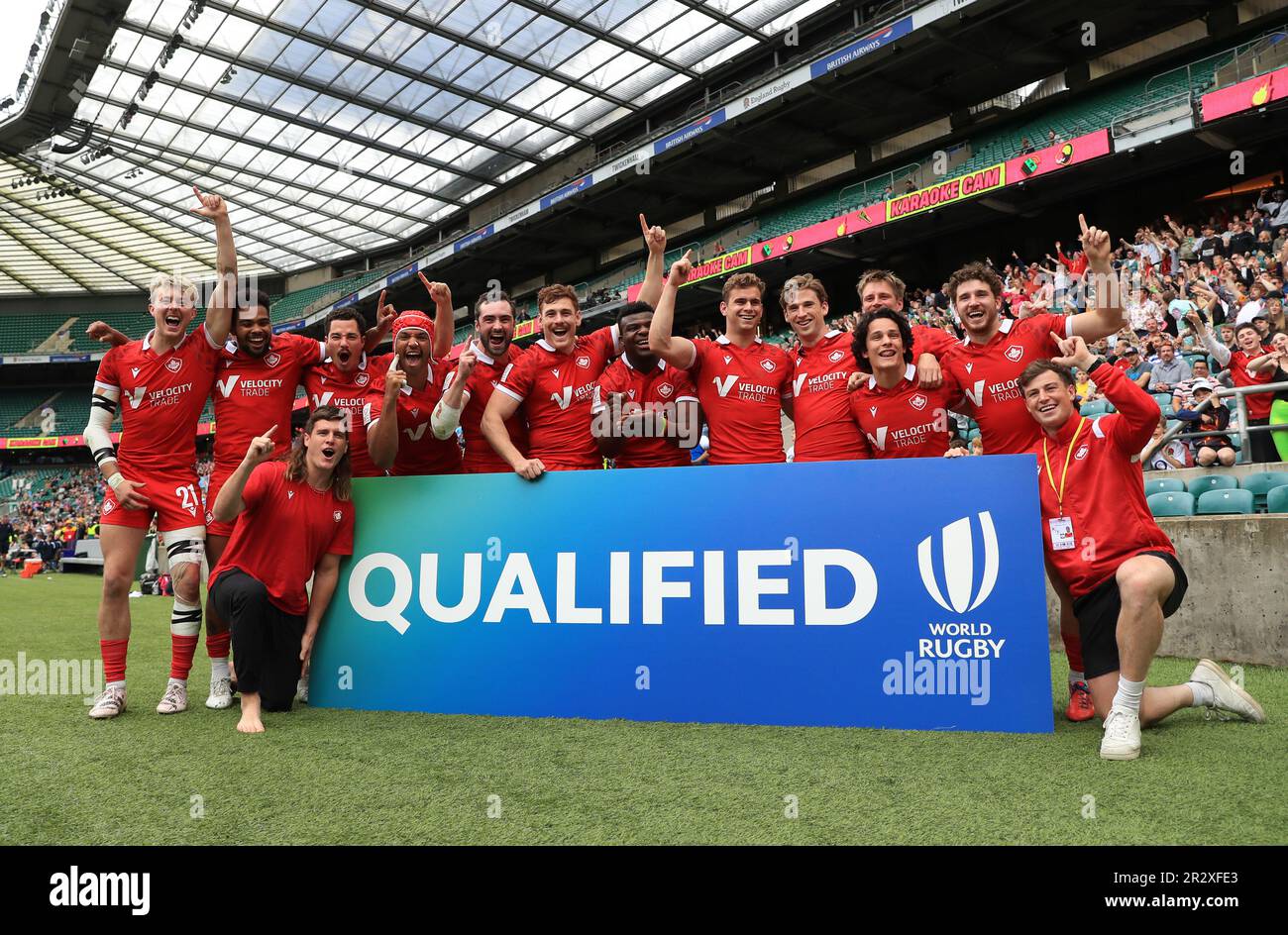 Le Canada pose pour une photo après avoir remporté la finale Playoff contre le Kenya lors de la série mondiale HSBC Rugby Sevens au stade Twickenham, à Londres. Date de la photo: Dimanche 21 mai 2023. Banque D'Images