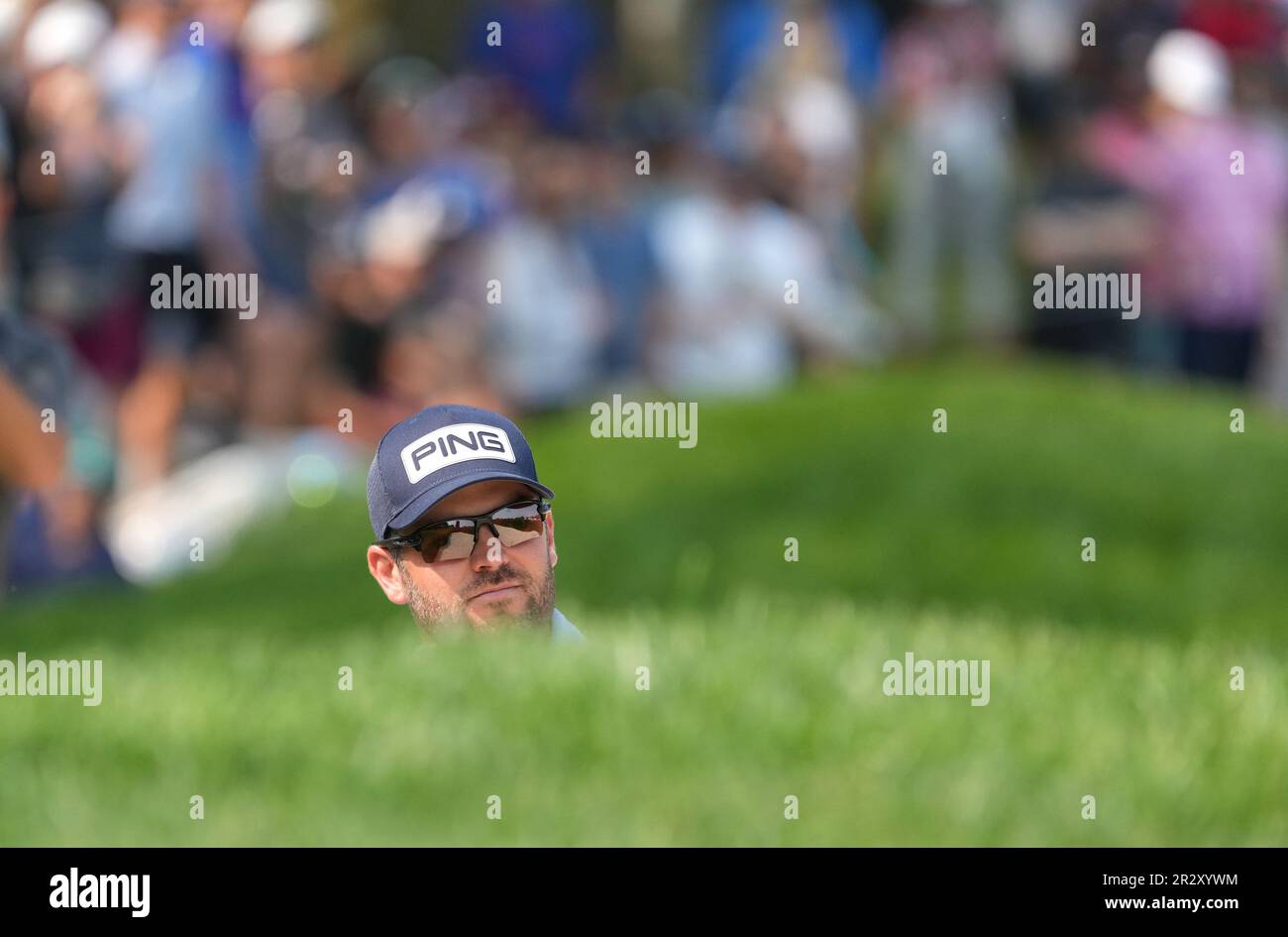 Rochester, États-Unis. 21st mai 2023. Corey Conners of Canada regarde un bunker sur le 8th trous lors de la dernière manche du championnat PGA 2023 au Oak Hill Country Club de Rochester, New York, dimanche, 21 mai 2023. Photo par Aaron Josefczyk/UPI crédit: UPI/Alay Live News Banque D'Images