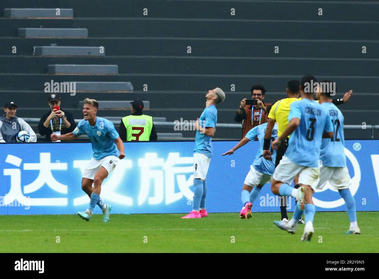 La Plata, Argentine, 21th mai 2023, Dor David Turgeman tire une pénalité lors du match de la coupe du monde FIFA U20 de la première partie du Groupe C au stade Diego A. Maradona (photo: Néstor J. Beremnum) Credit: Néstor J. Beremnum/Alay Live News Banque D'Images