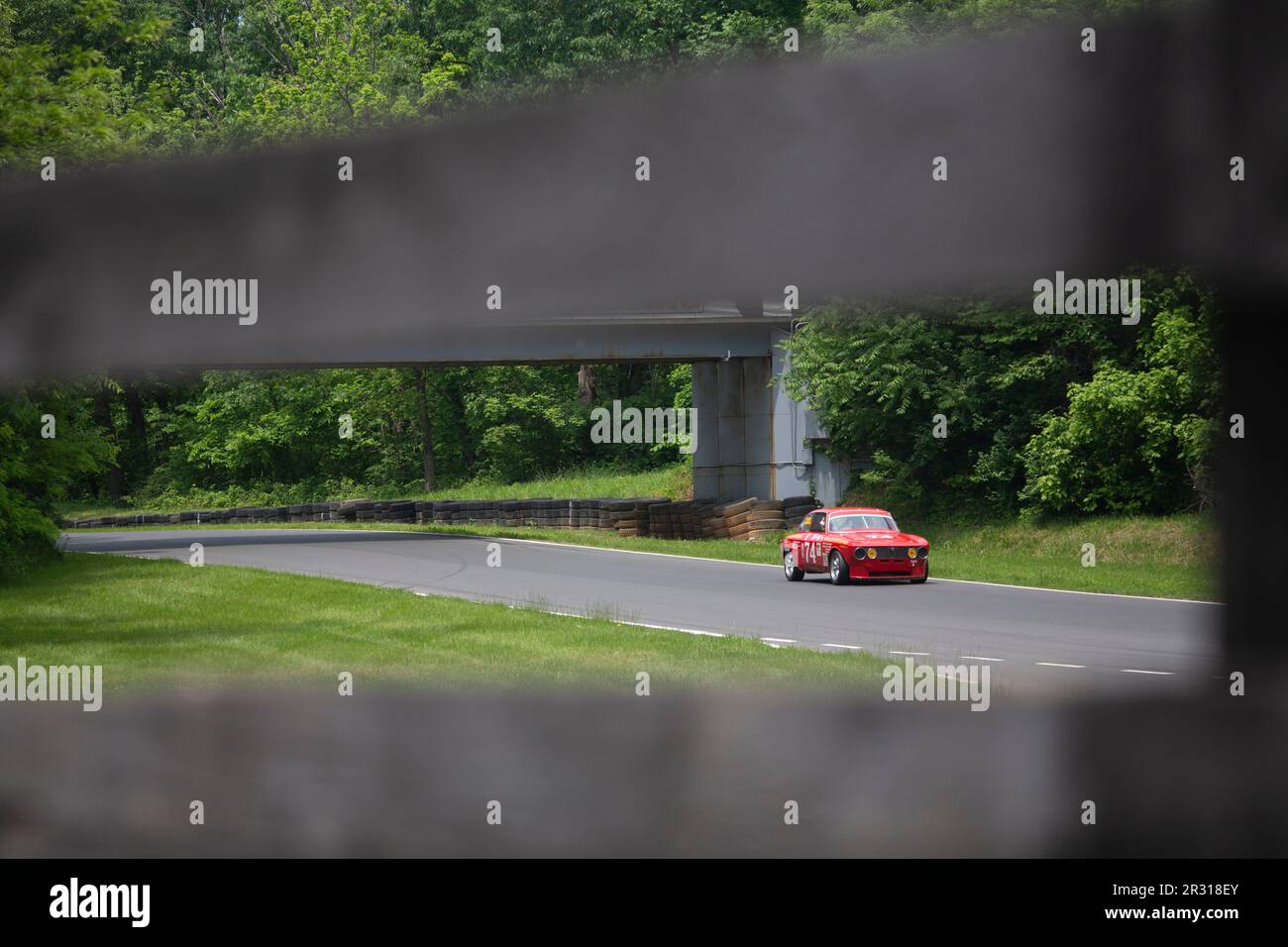 Courses de voitures d'époque pendant le Vintage Racing Group 500 2019. Banque D'Images