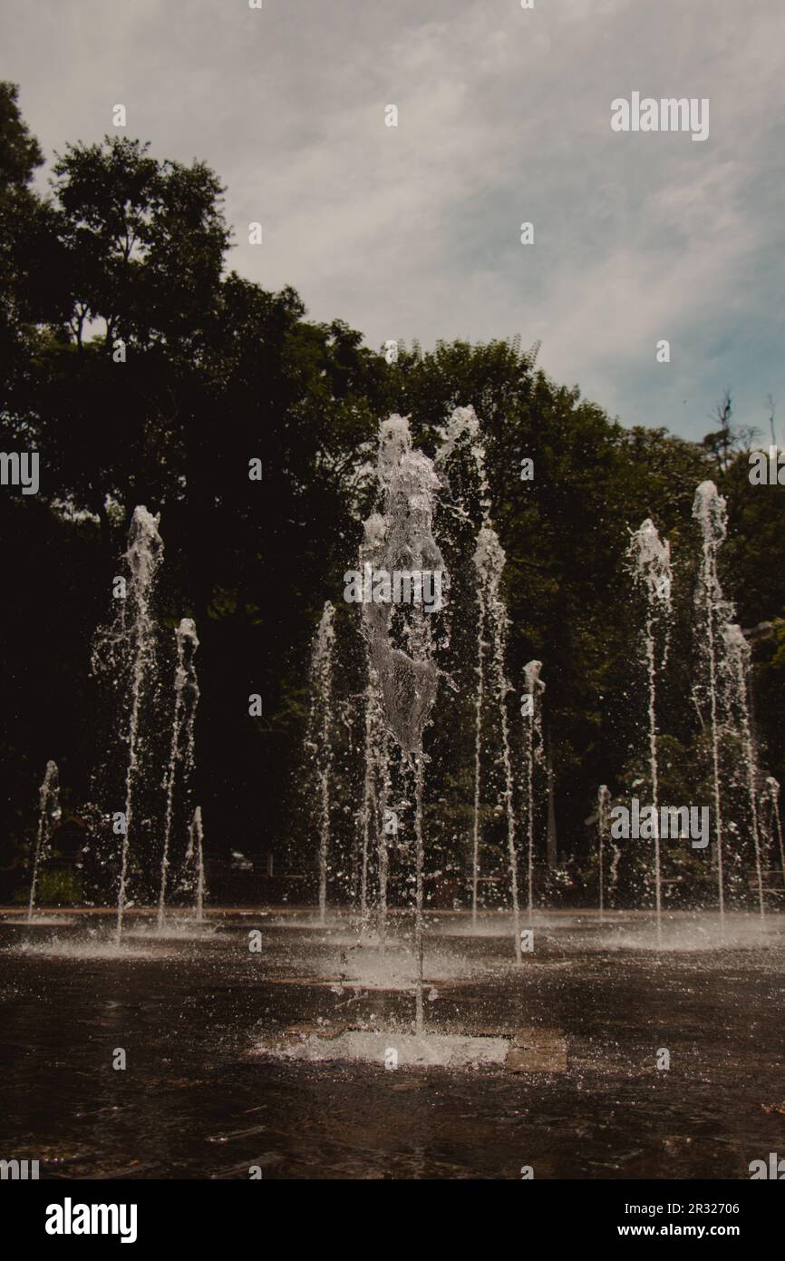 danse de l'eau dans la fontaine Banque D'Images