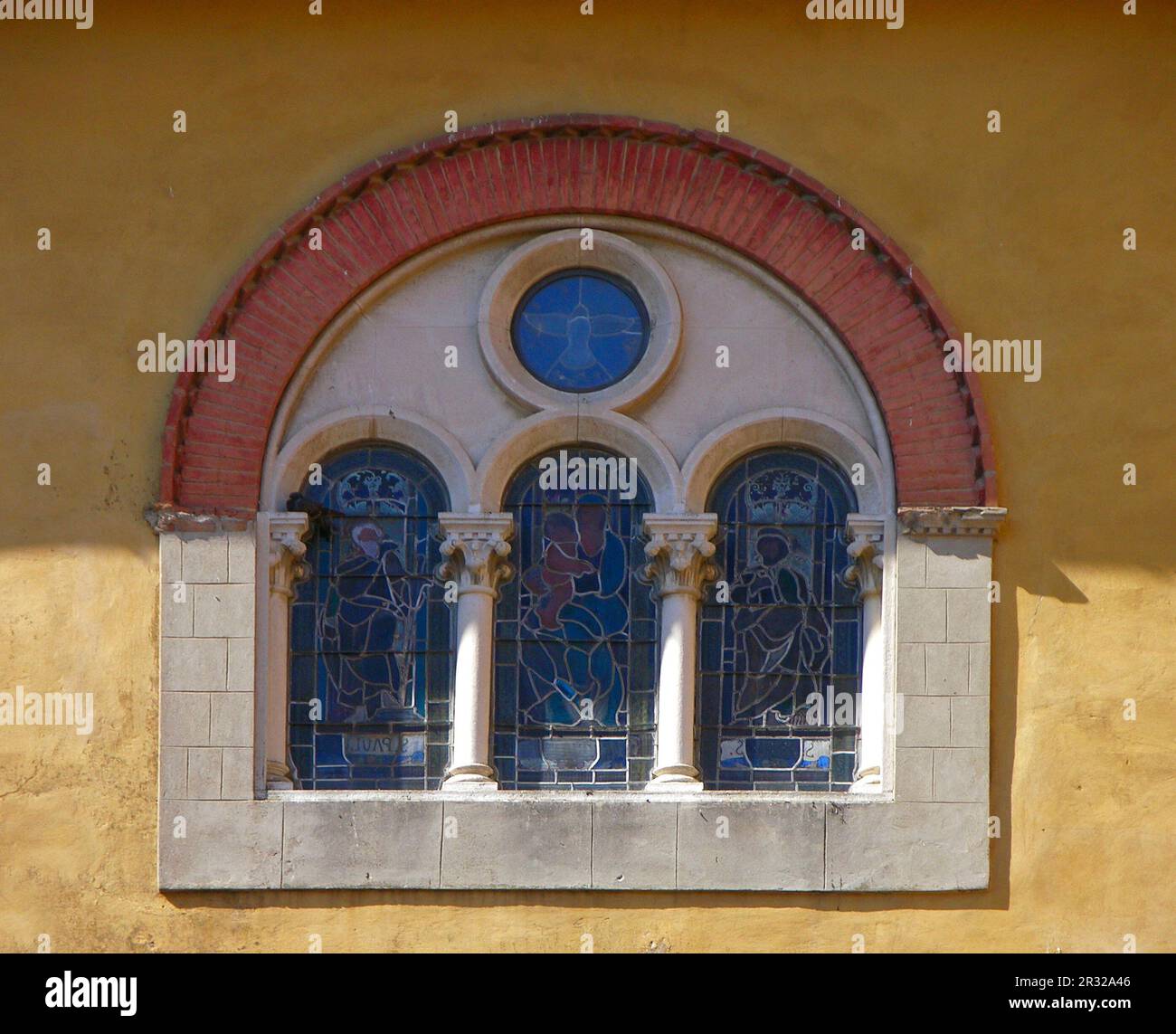 Fenêtre ronde arch Banque D'Images