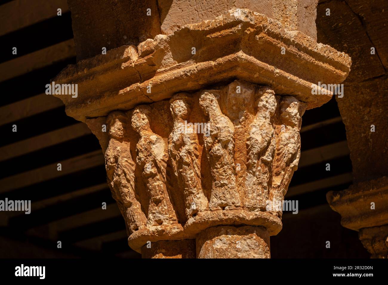 Eglise de San Pedro Apóstol, Románico, siglo XII -declarada Monumento Histórico Artístico Nacional en 1935-, Caracena, Soria, Comunidad Autónoma de Castilla y León, Espagne, Europe. Banque D'Images