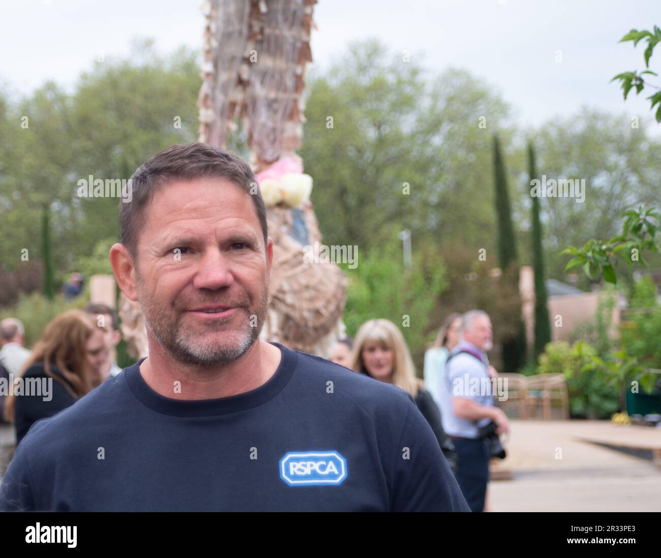 Chelsea, Londres, Royaume-Uni. 22nd mai 2023. Steve Backhall, présentateur de la faune, au RSPCA Sanctuary Garden, au RHS Chelsea Flower Show Press Day. Crédit : Maureen McLean/Alay Live News Banque D'Images