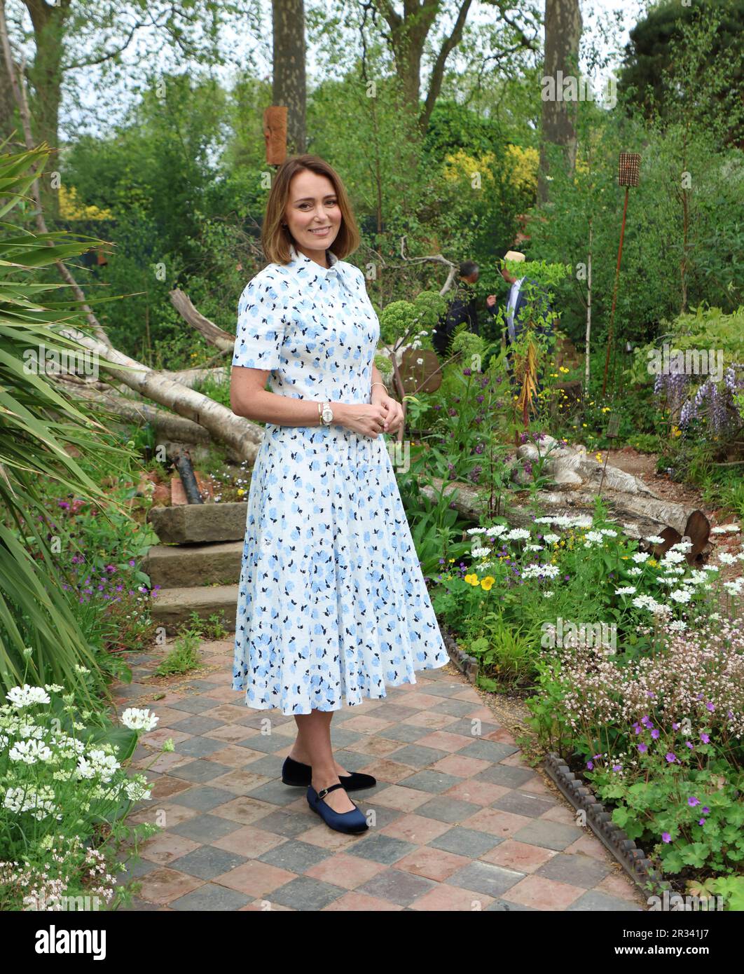 Londres, Royaume-Uni. 22nd mai 2023. L'actrice britannique Keeley Hawes pose dans un jardin au Chelsea Flower Show 2023 à Londres lundi, 22 mai 2023. Photo de Hugo Philpott/UPI crédit: UPI/Alay Live News Banque D'Images