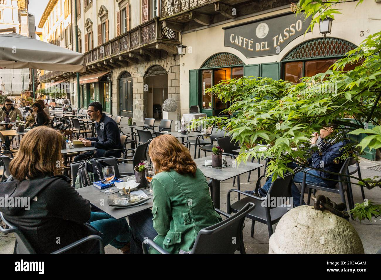 Cafe del Tasso, plaza Vecchia,ciudad alta,Bergame, Lombardie, Italia, Europa. Banque D'Images