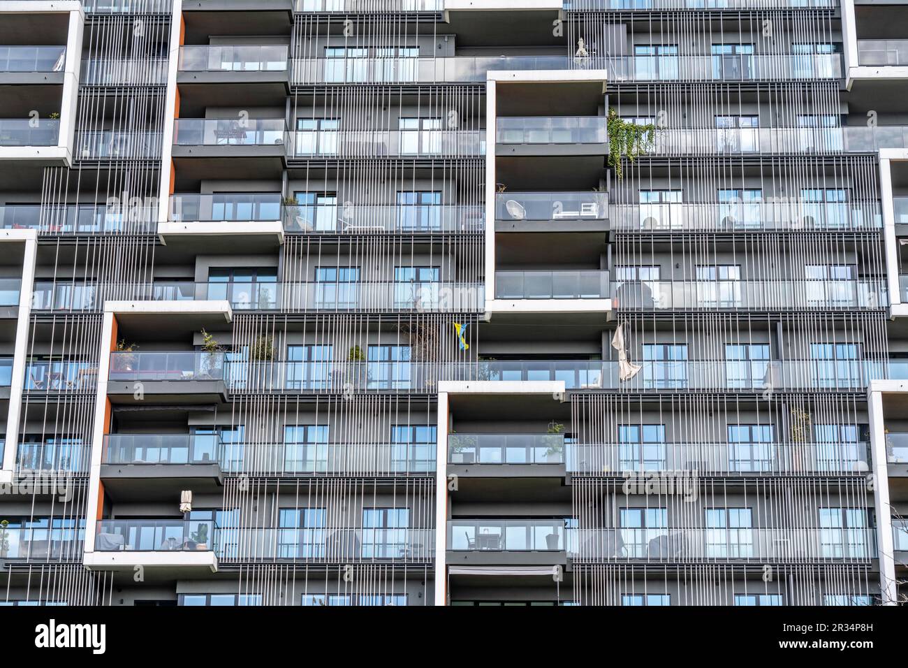 Quartier résidentiel moderne le long de la Toulouser Allee, immeubles de haute hauteur avec appartements et bureaux, sur d'anciens sites ferroviaires, station de marchandises, esta industrielle Banque D'Images