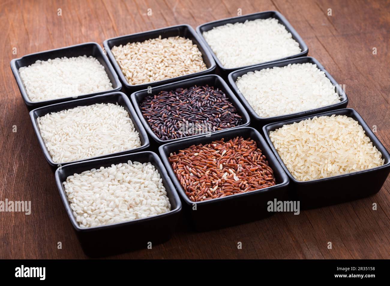 Types of rice Banque de photographies et d’images à haute résolution ...