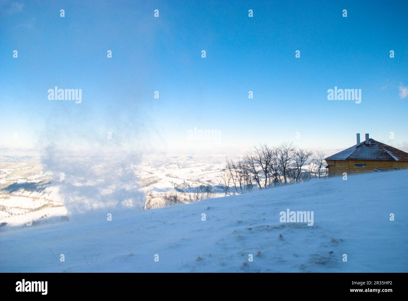 Vent de neige en montagne Banque D'Images