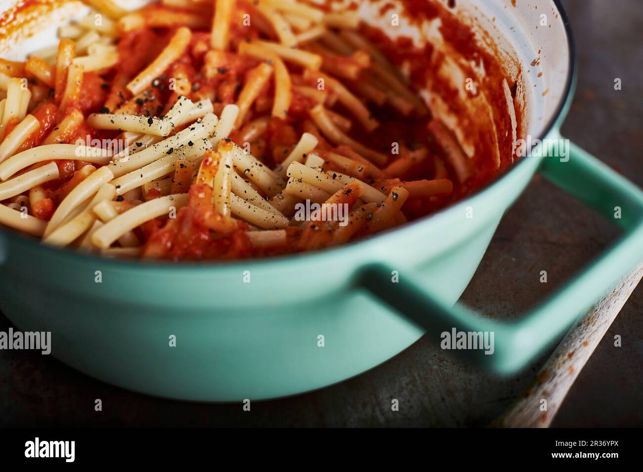 Pâtes avec sauce tomate et vodka Banque D'Images