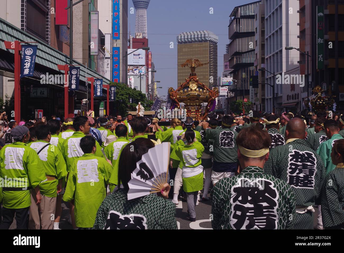 Personnes à Sanja Matsuri, Asakusa, Tokyo, Japon Banque D'Images