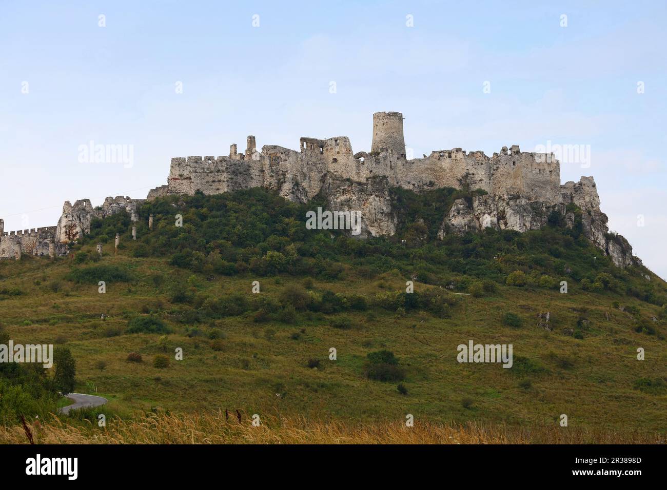Spissky Hrad ou Vue du château de Spis en Slovaquie Banque D'Images