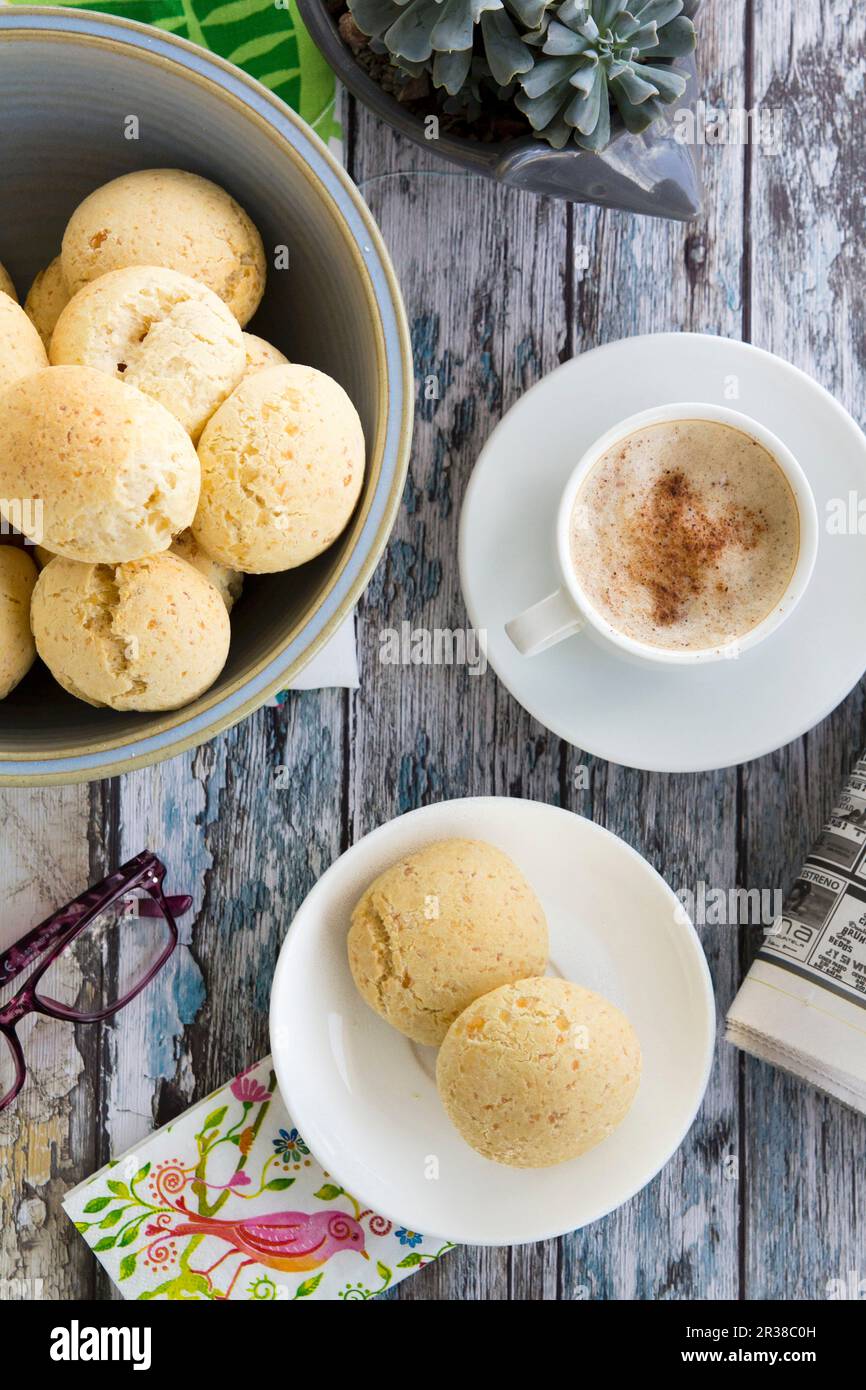 Pandebono d'Amérique latine (pain sans gluten avec fromage et fécule de tapioca) Banque D'Images