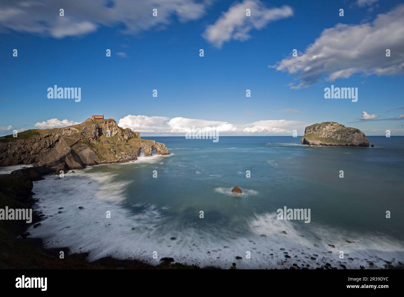 L'île de San Juan de Gaztelugatxe dans le pays Basque, Europe Banque D'Images