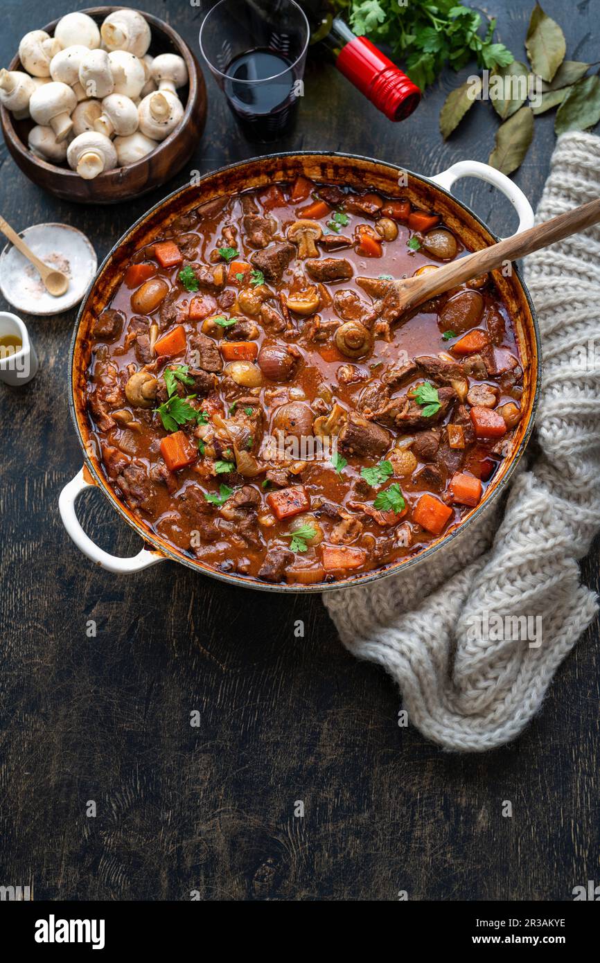 Boeuf bourguignon Banque D'Images