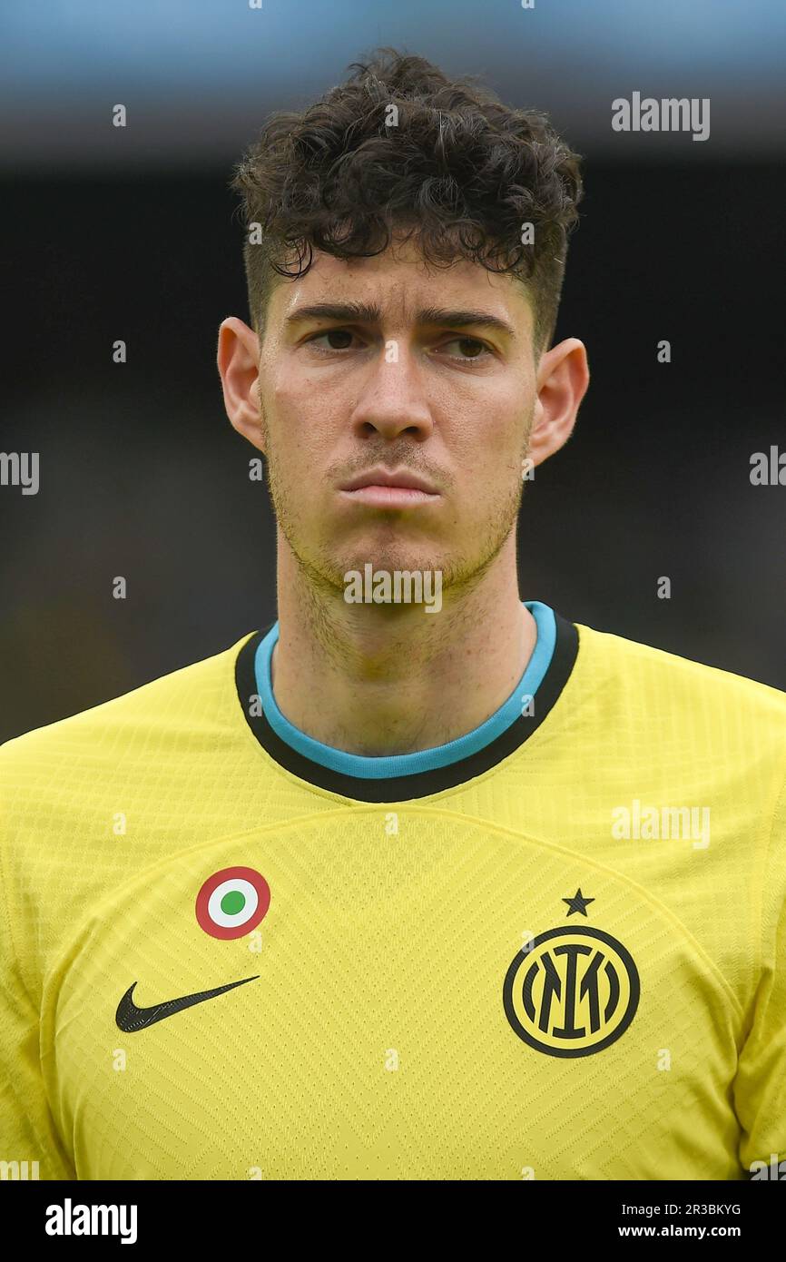 Naples, Italie. 21 mai 2023. Alessandro Bastoni du FC Internazionale pendant la série Un match entre SSC Napoli et FC Internazionale au Stadio Diego Banque D'Images