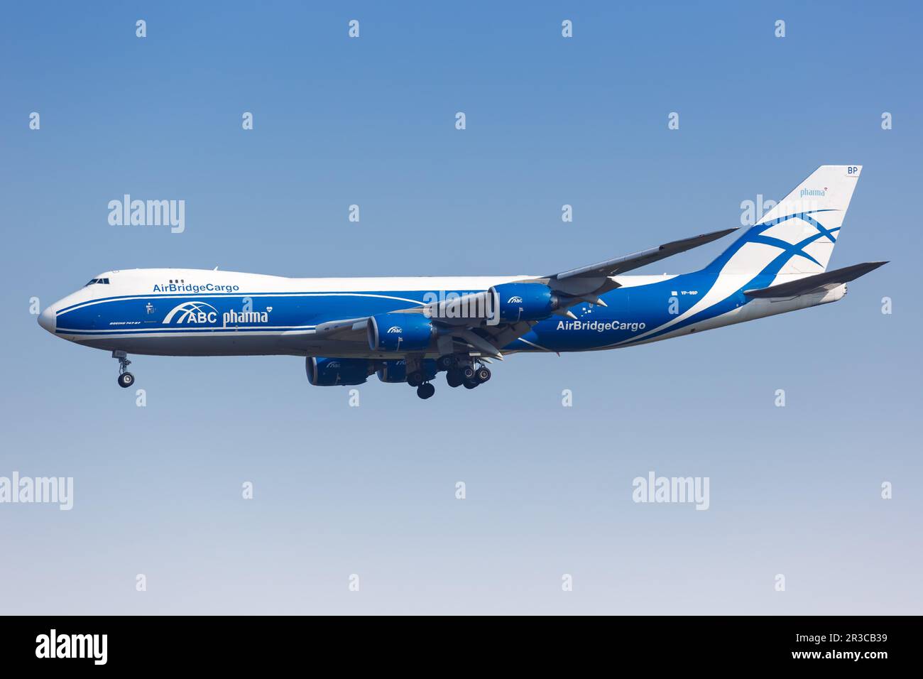 Air bridge cargo Banque de photographies et d'images à haute résolution -  Alamy