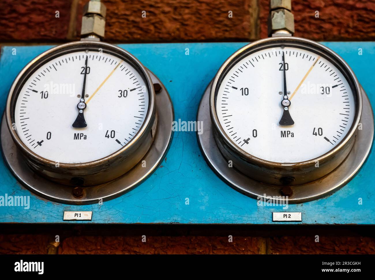 Jauge de pression dans une usine Banque D'Images