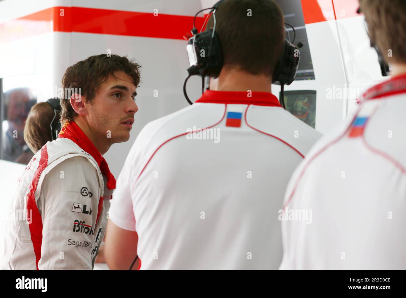 Jules Bianchi (FRA) Marussia F1 Team.20.04.2013. Championnat du monde de Formule 1, Rd 4, Grand Prix de Bahreïn, Sakhir, Bahreïn, Jour de qualification, crédit : FOTOS Banque D'Images