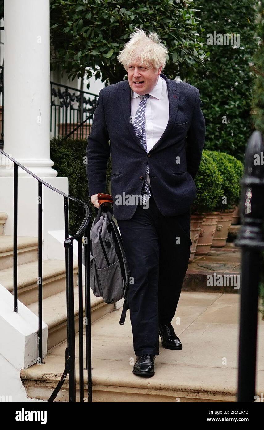 Photo du dossier datée du 21/03/23 de l'ancien premier ministre Boris Johnson, qui a été renvoyé à la police par le Cabinet Office pour d'autres violations potentielles des règles pendant la pandémie. Des renseignements ont été transmis à deux forces au sujet d'événements présumés aux deux Chequers et dans Downing Street. Il a trait aux inscriptions dans le journal officiel de l'ancien premier ministre et a été mis en lumière lors d'un examen des documents avant l'enquête publique de Covid. Date de publication : mardi 23 mai 2023. Banque D'Images