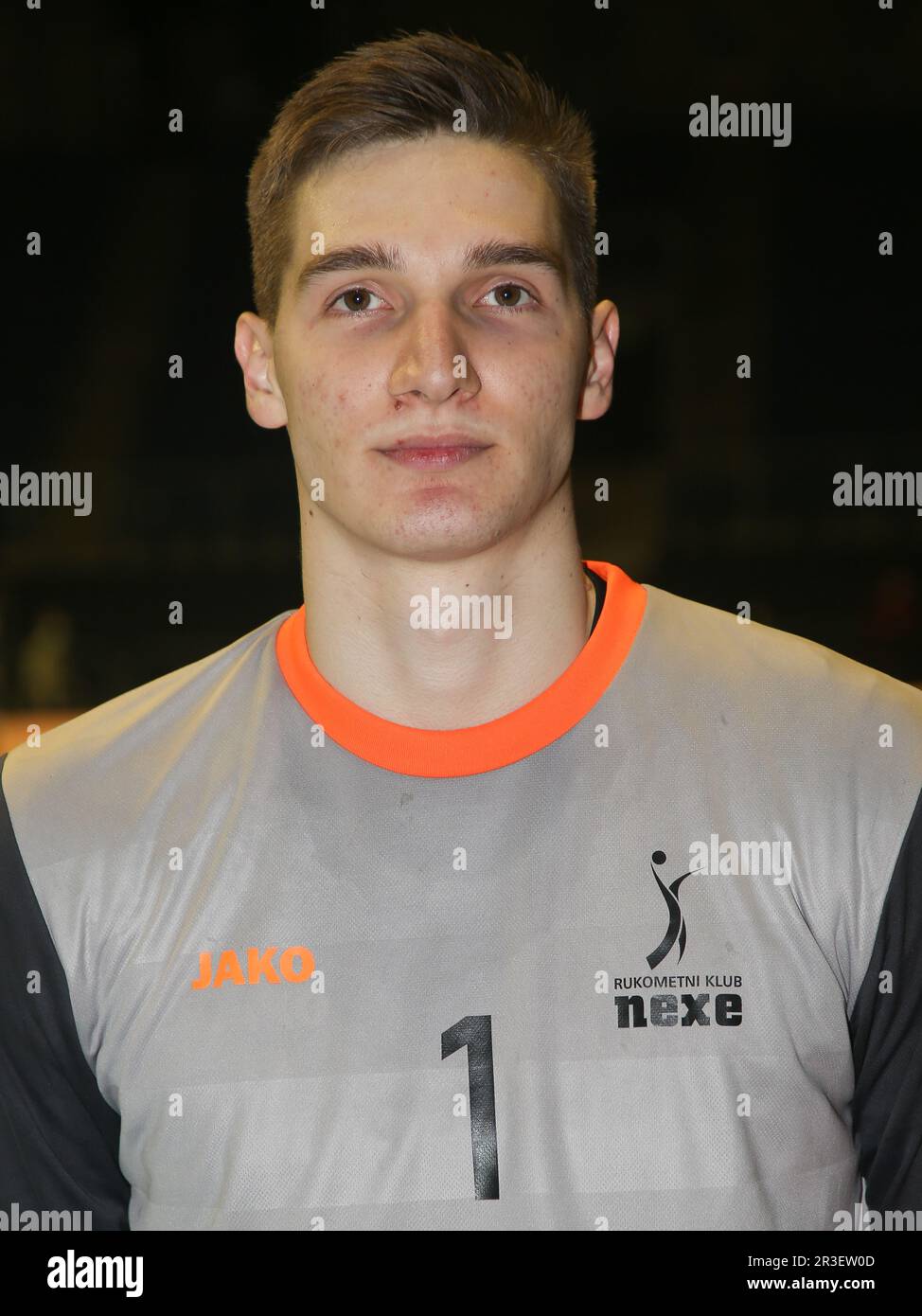 Torwart Dominik Kuzmanovic RK Nexe Našice Handball EHF saison de la Ligue européenne 2021-22 SC Magdeburg - RK Nexe Našice Banque D'Images