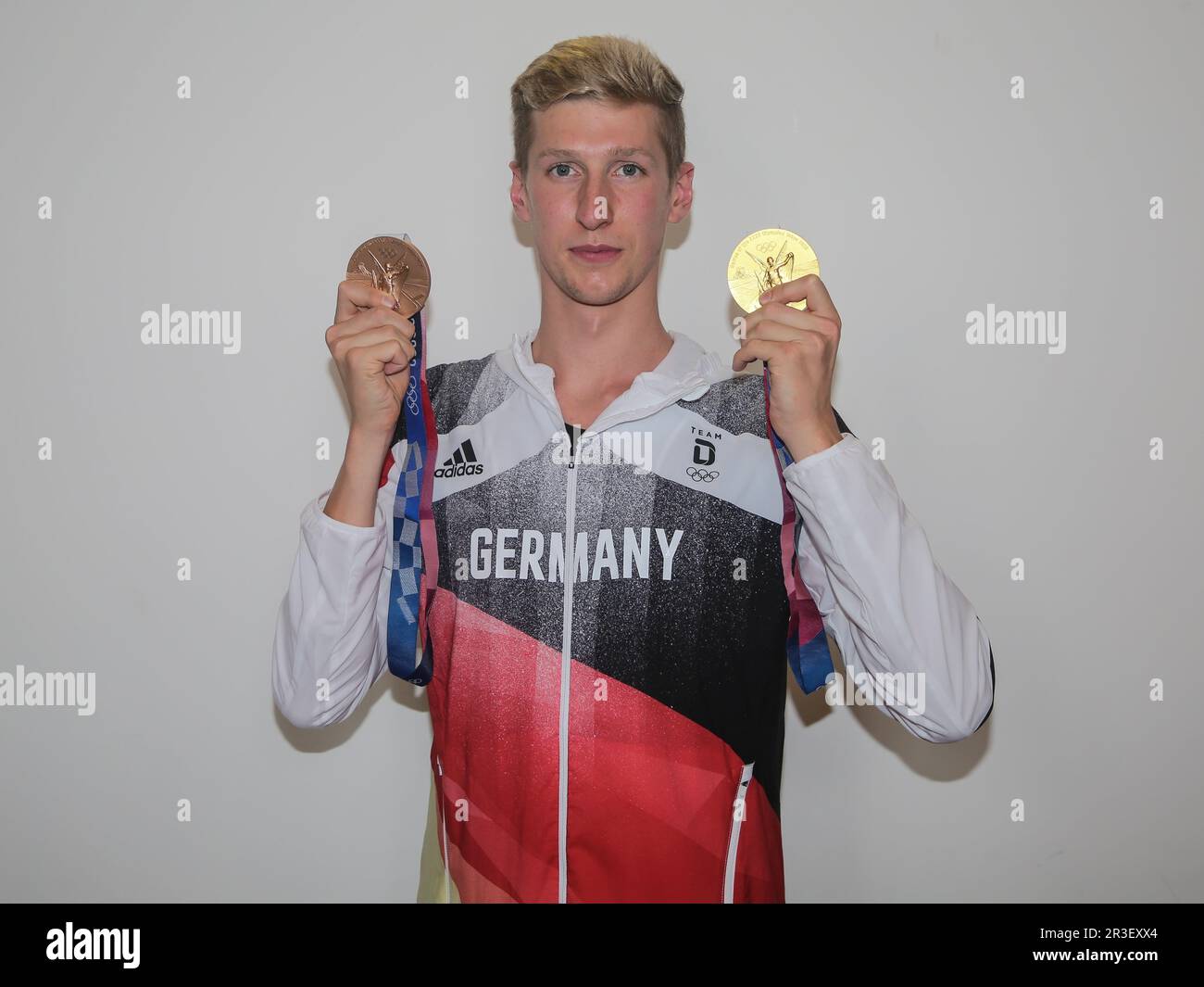 Le nageur du champion olympique Florian Wellbrock SC Magdeburg réception des participants aux Jeux Olympiques de Tokyo à l'hôtel de ville Banque D'Images