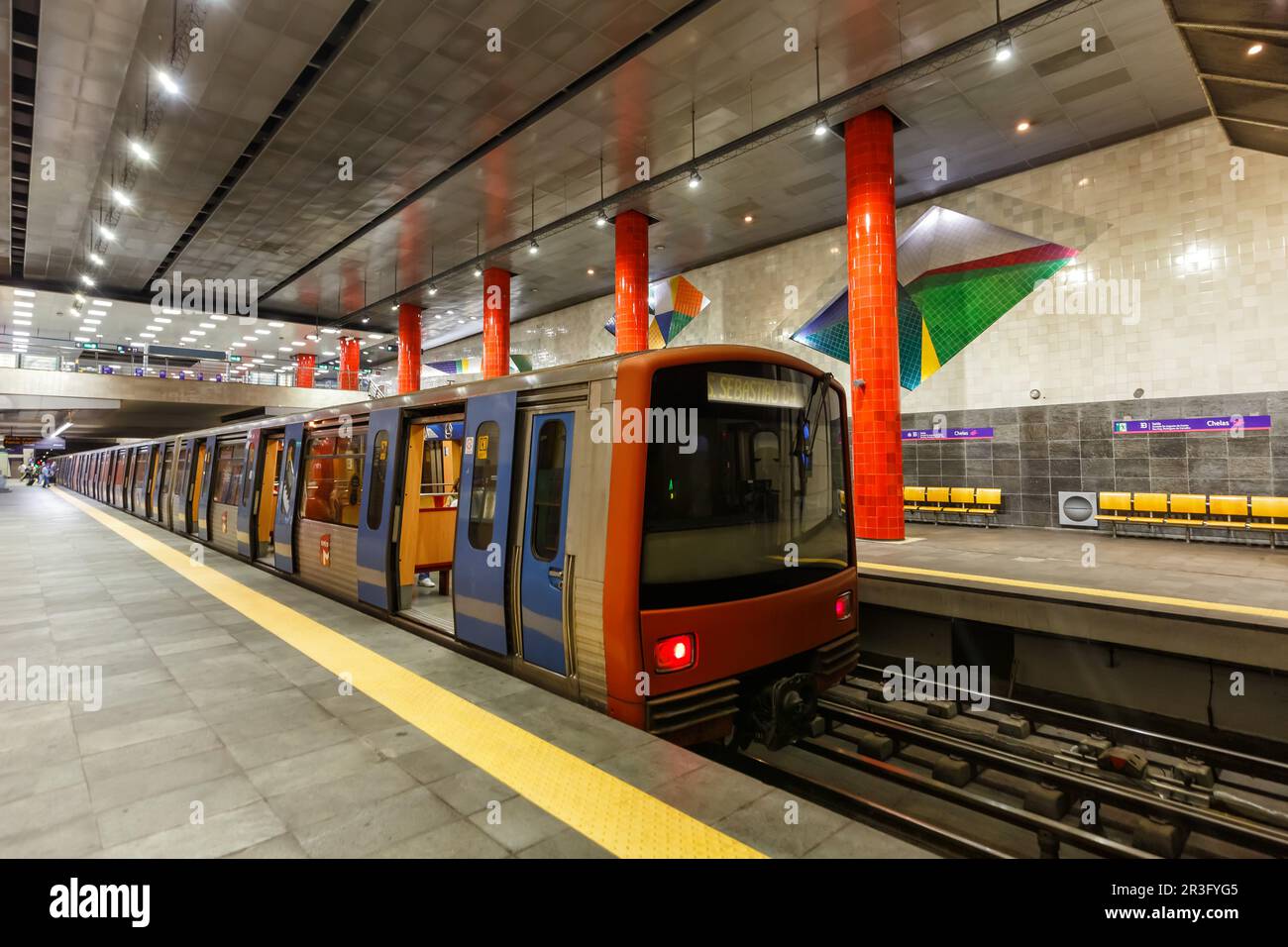 Métro Lisbonne Station de métro Lisbonne arrêt Chelas station Portugal Banque D'Images