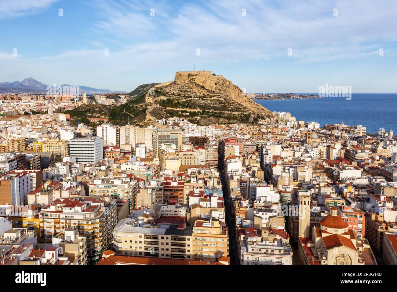 Alicante Alacant vue d'ensemble de la ville et du château Castillo Santa Barbara voyage vacances en Espagne Banque D'Images