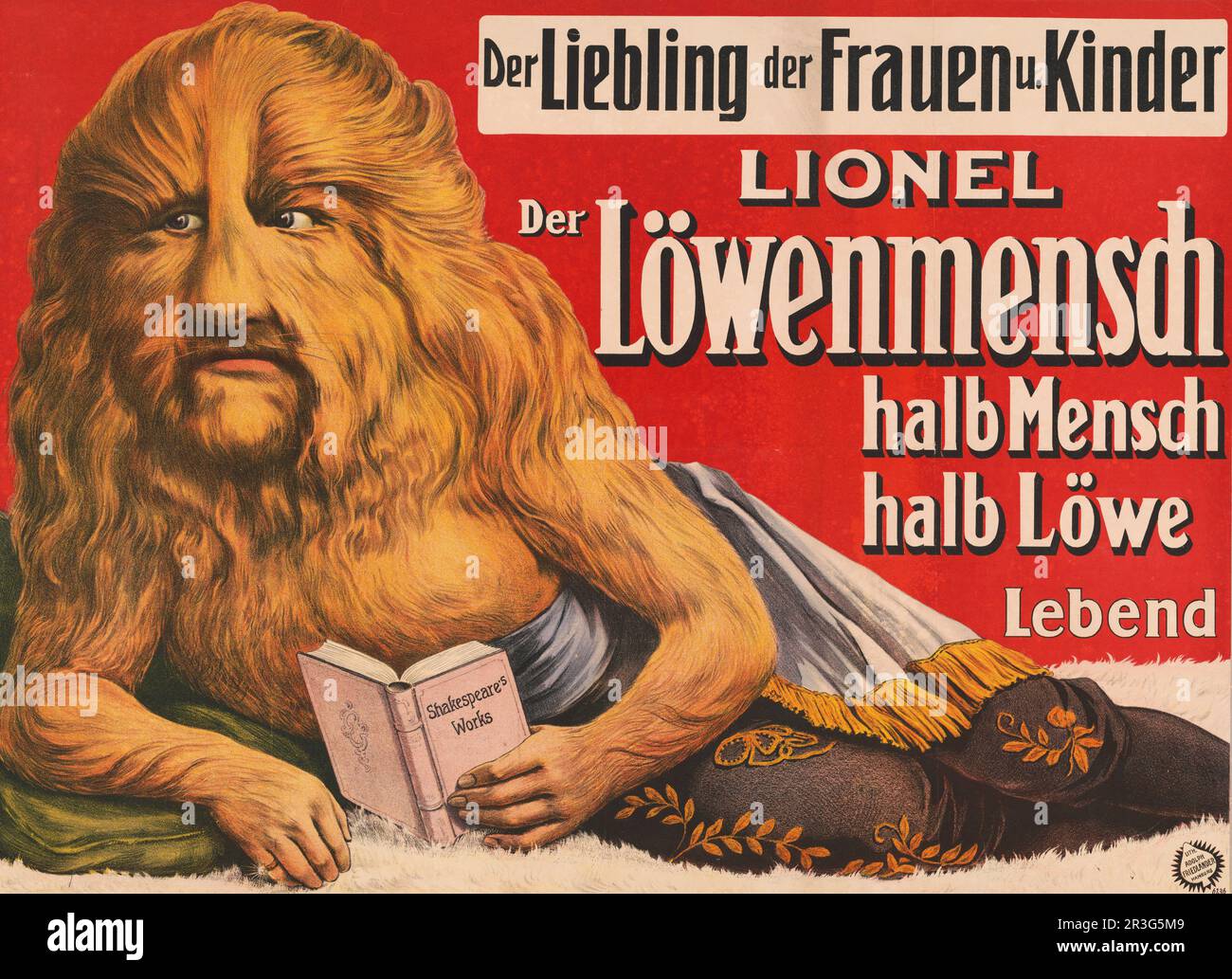 Affiche allemande vintage montrant un homme avec des lions tête lisant Shakespeare, vers 1913. Banque D'Images